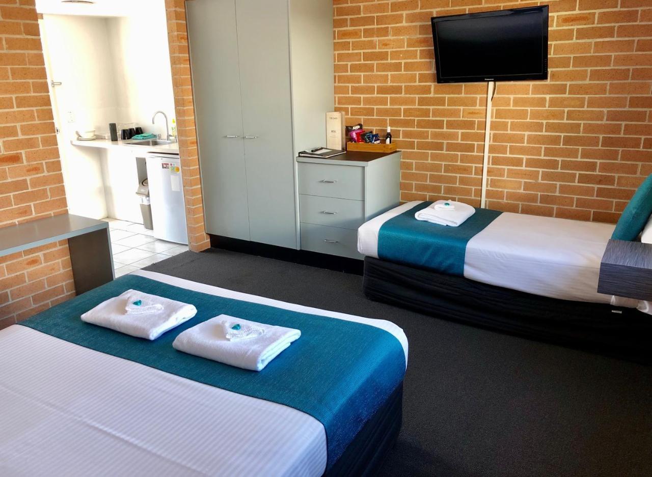The Oaks Hotel Motel Albion Park Zewnętrze zdjęcie